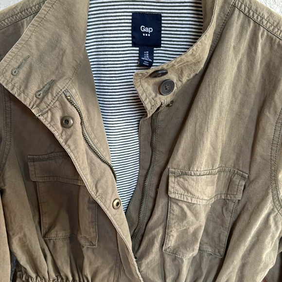 Gap Utility Cargo Jacket - Picture 6 of 7